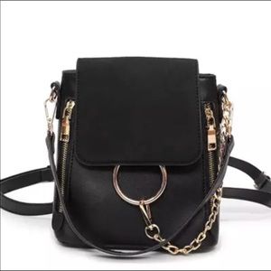 🔥 New🔥 Verona O chain Buckle Backpack